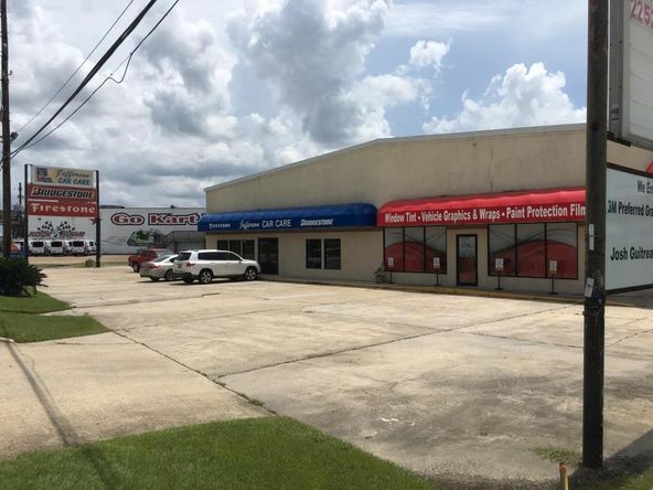 11868 Jefferson Hwy, Baton Rouge, LA 70816